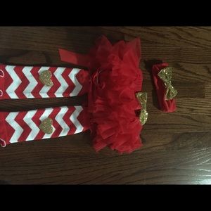 Tutu leg warmers and headband